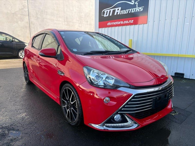 2014 Toyota Aqua GS Model Special Price !