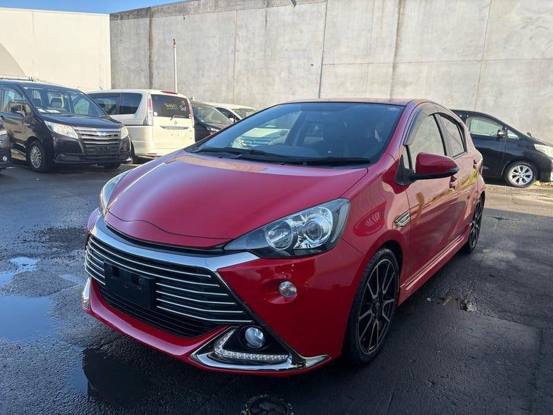2014 Toyota Aqua GS Model Special Price !, photo 3