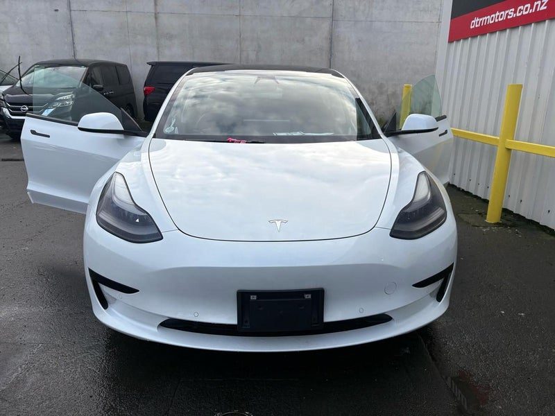 2021 Tesla Model 3 STD RANGE PLUS, photo 2