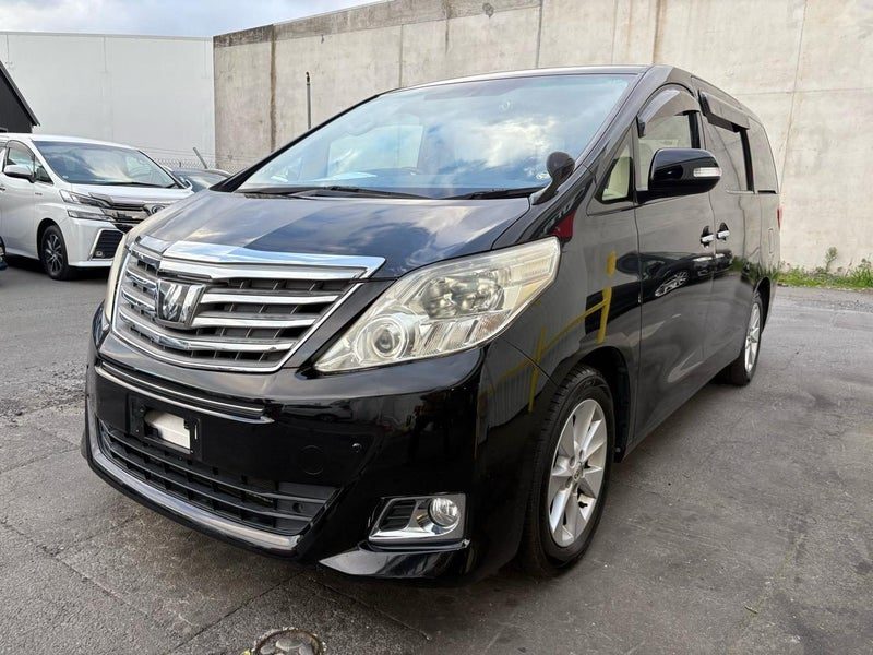 2012 Toyota Alphard, photo 3