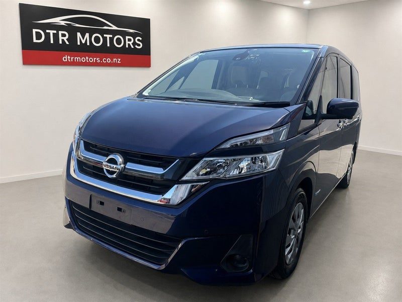 2016 Nissan Serena 8 Seater, photo 3