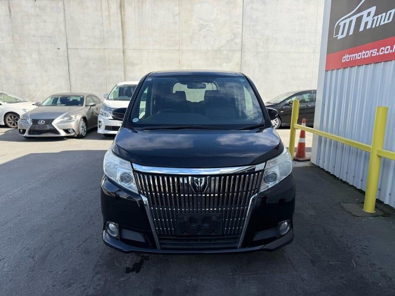 2015 Toyota Esquire XI, photo 2