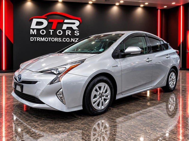 2016 Toyota Prius Newshape with Reversing Camera !