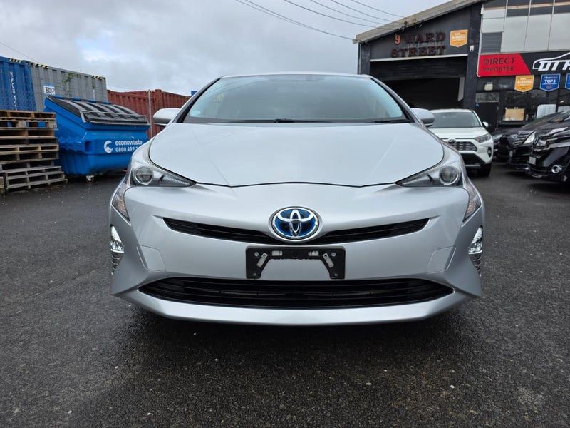 2016 Toyota Prius Newshape with Reversing Camera !, photo 3