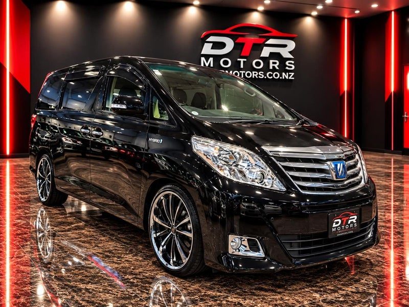 2014 Toyota Alphard