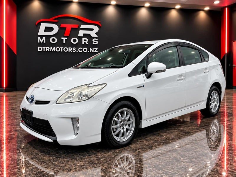 2013 Toyota Prius Hybrid Specia Price !