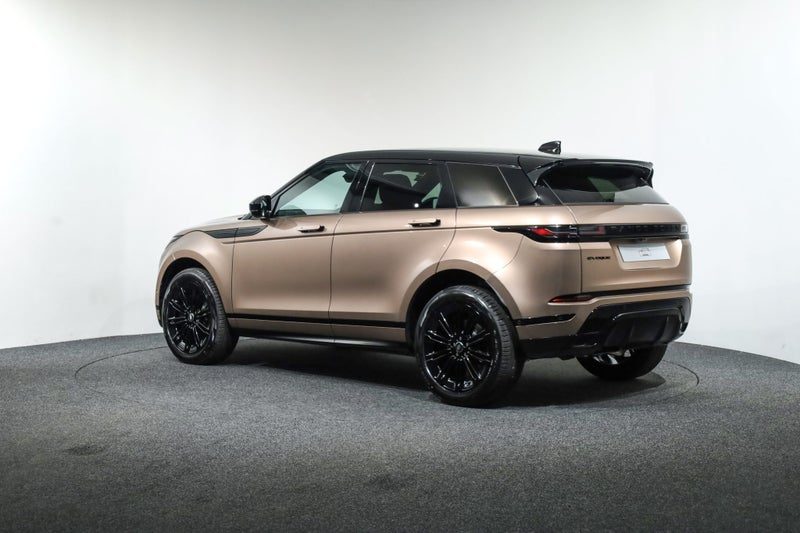 2026 Land Rover Range Rover Evoque Dynamic, photo 2