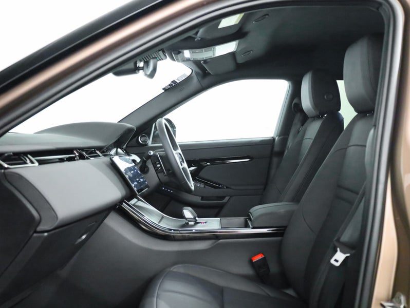 2026 Land Rover Range Rover Evoque Dynamic, photo 3