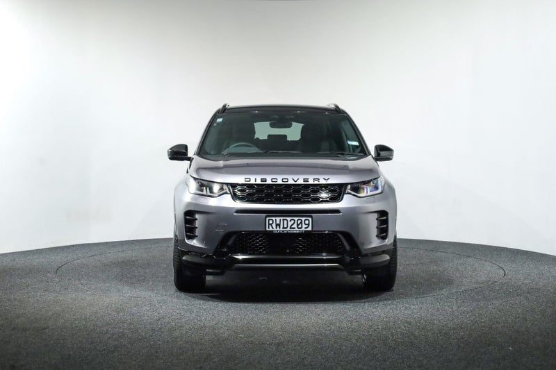 2026 Land Rover Discovery Sport Landmark, photo 2