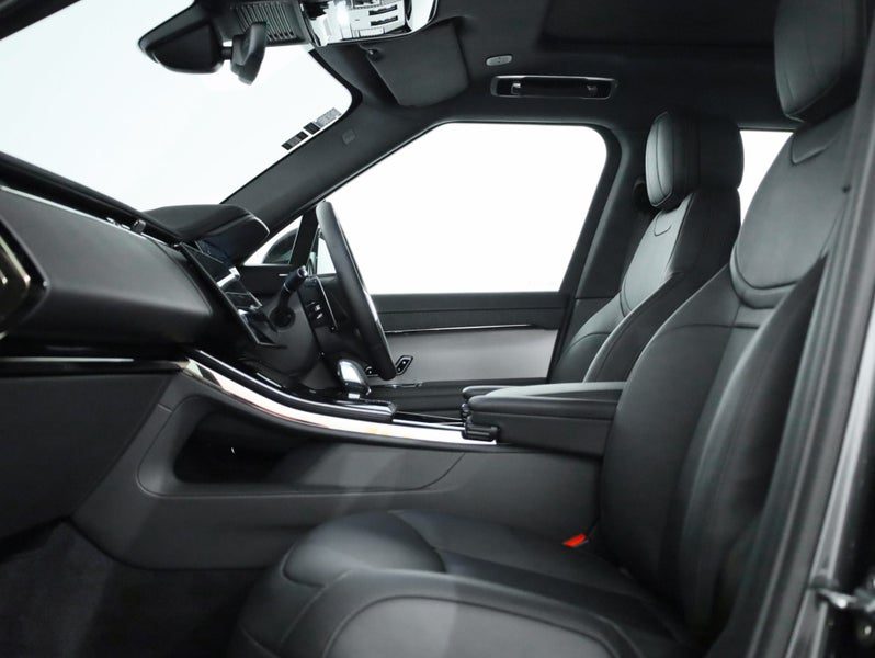 2026 Land Rover Range Rover Sport D250 SE, photo 3