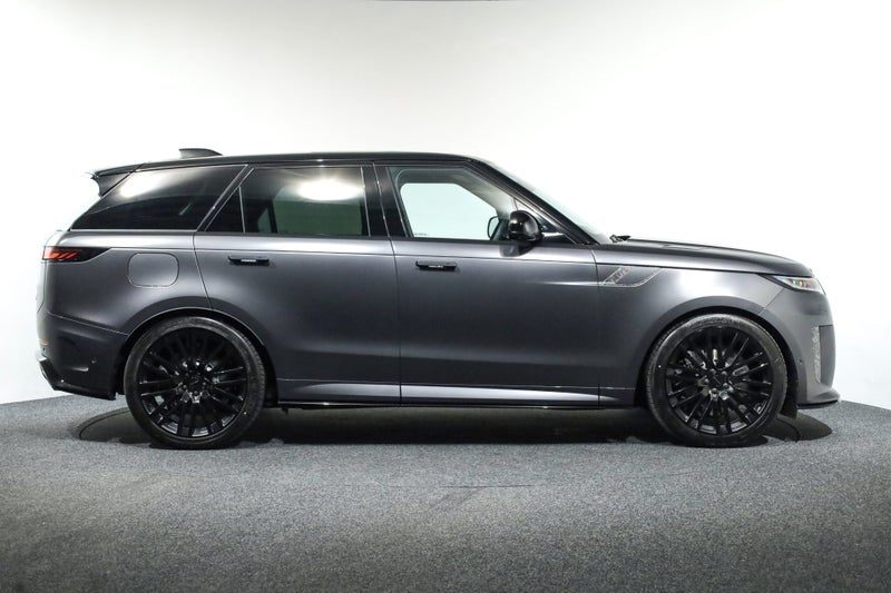 2026 Land Rover Range Rover Sport P635 SV, photo 2