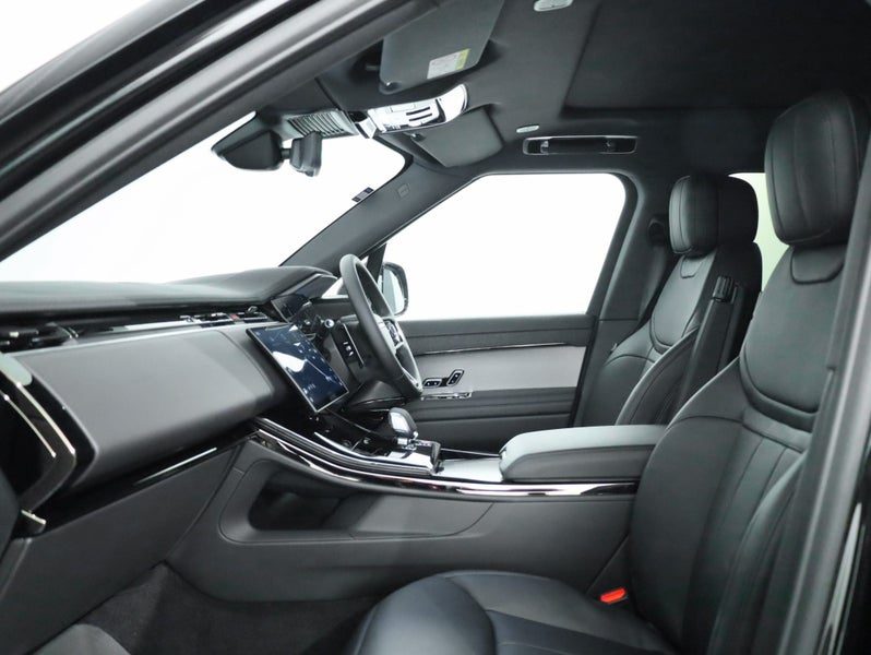 2026 Land Rover Range Rover Sport D350 Dynamic HSE, photo 3