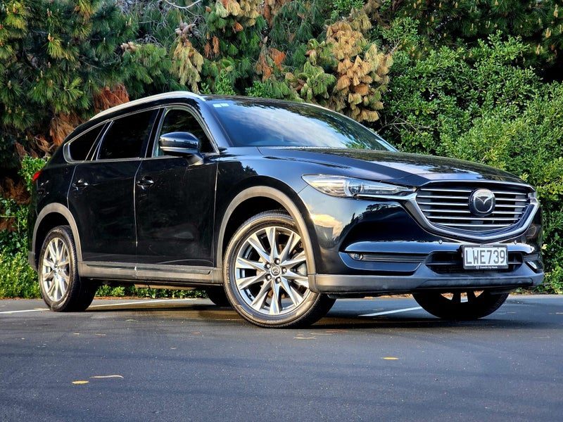 2018 Mazda CX-8 Limited Awd 2.2L Diesel 7 seat SUV, photo 3