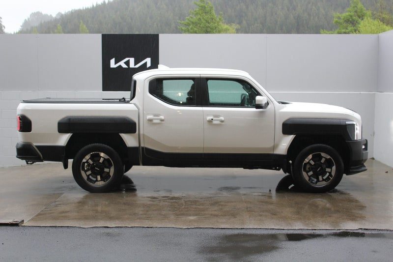 2026 Kia Tasman TXS, photo 2