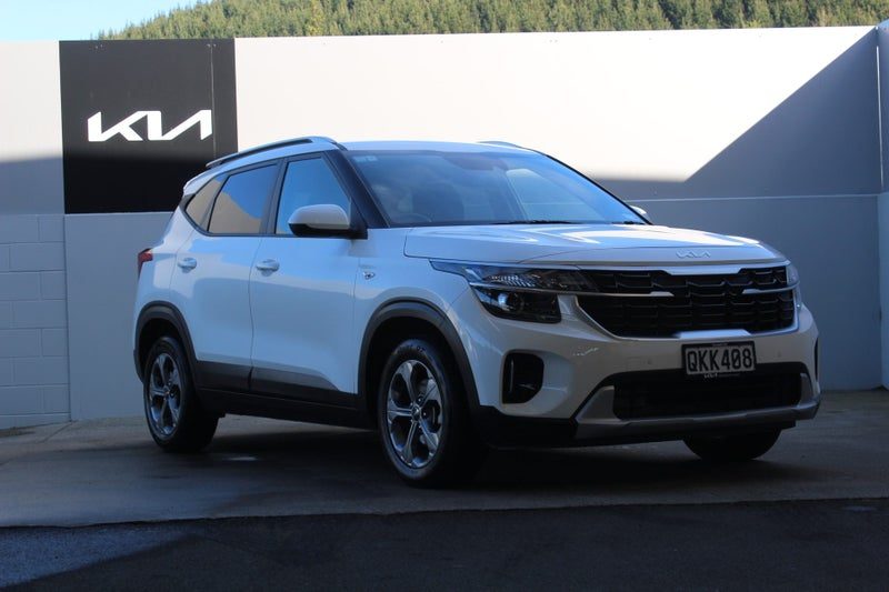 2024 Kia Seltos LX 2.0P