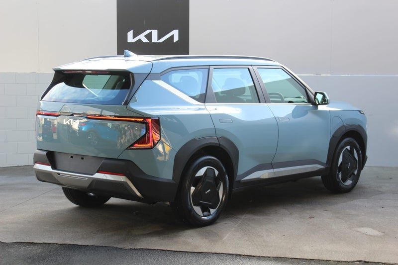 2026 Kia EV5 Light 2WD Long Range SUV, photo 3