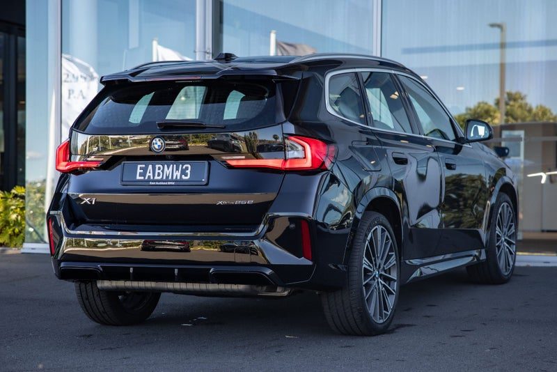 2026 BMW X1 xDrive25e, photo 3