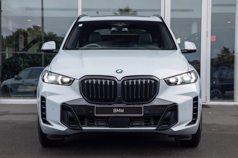 2026 BMW X5 xDrive30d, photo 2