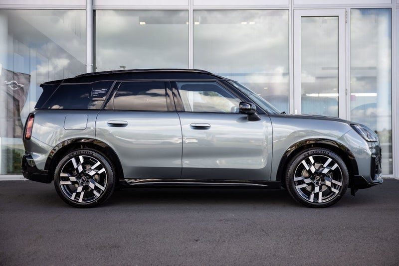 2026 MINI Countryman S ALL4 JCW Sports, photo 3