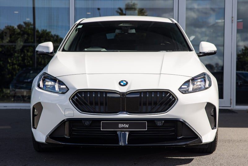 2026 BMW 120i 120, photo 2
