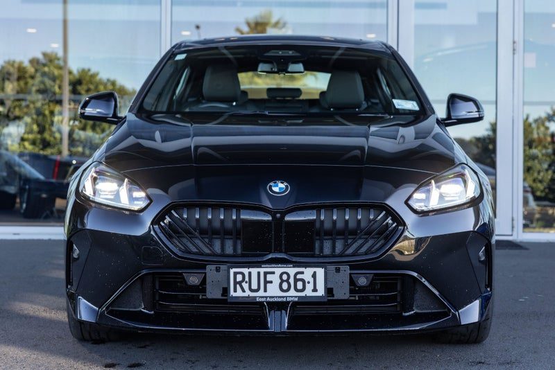 2025 BMW 120i 120, photo 2