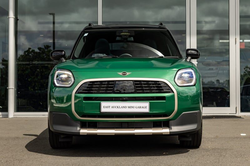 2026 MINI Countryman Countryman C Favoured, photo 2