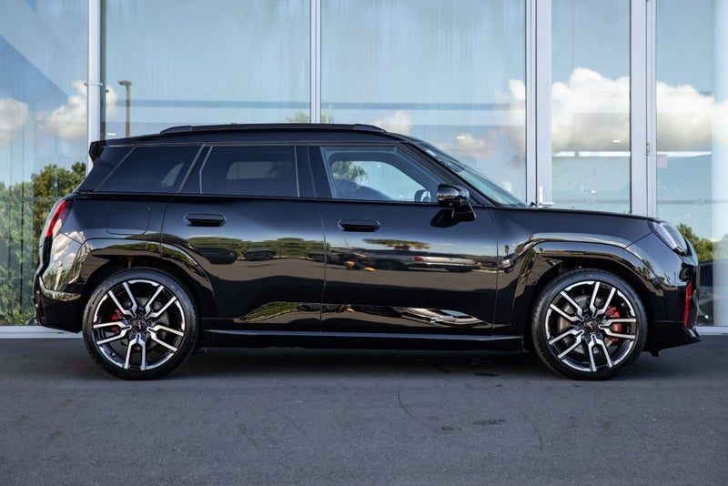 2026 MINI Aceman JCW E Full electric, photo 3