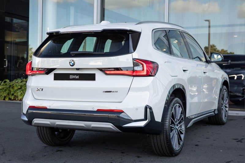2026 BMW X1 X1 sDrive18i, photo 3