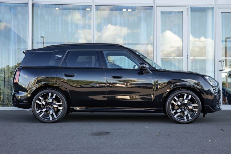 2026 MINI Countryman S ALL4 JCW Sports, photo 3