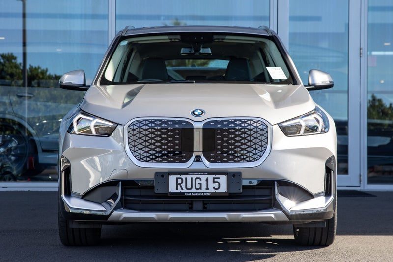 2026 BMW iX1 ix1 xDrive30, photo 2