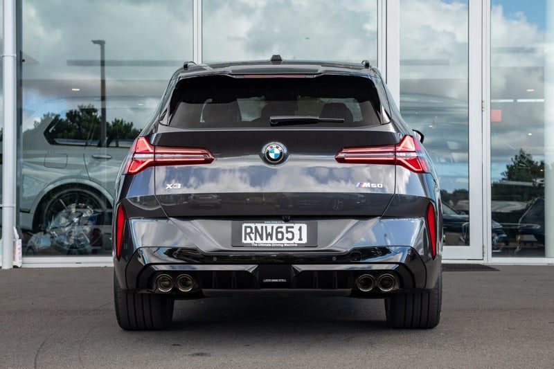 2025 BMW X3 M50 Xdrive, photo 3