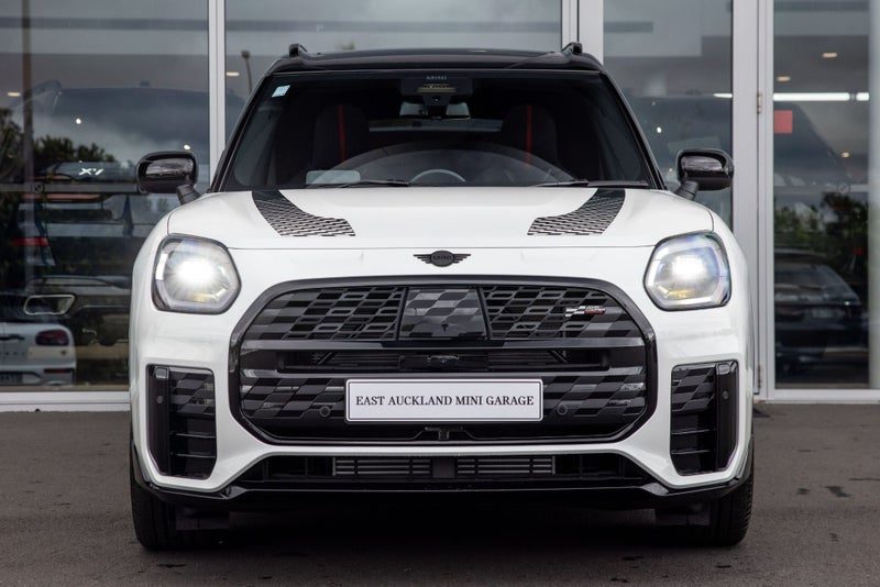 2026 MINI Countryman S ALL4 JCW Sports, photo 2