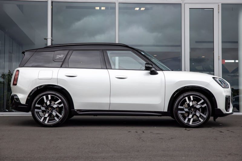 2026 MINI Countryman S ALL4 JCW Sports, photo 3