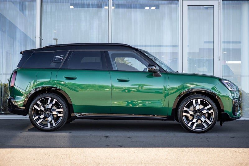 2026 MINI Countryman S ALL4 JCW Sports, photo 3