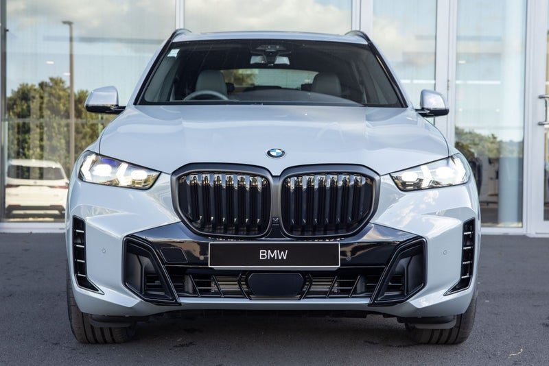 2026 BMW X5 xDrive30d, photo 2