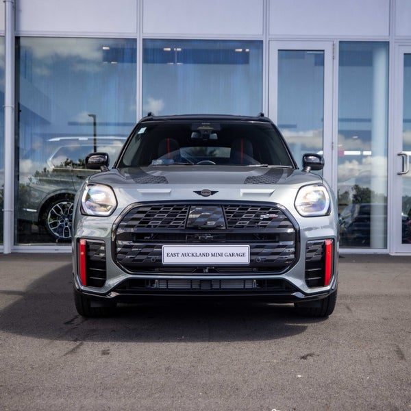 2026 MINI Countryman JCW ALL4 Favoured (High Spec), photo 2