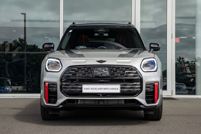 2026 MINI Countryman JCW ALL4 Favoured (High Spec), photo 2