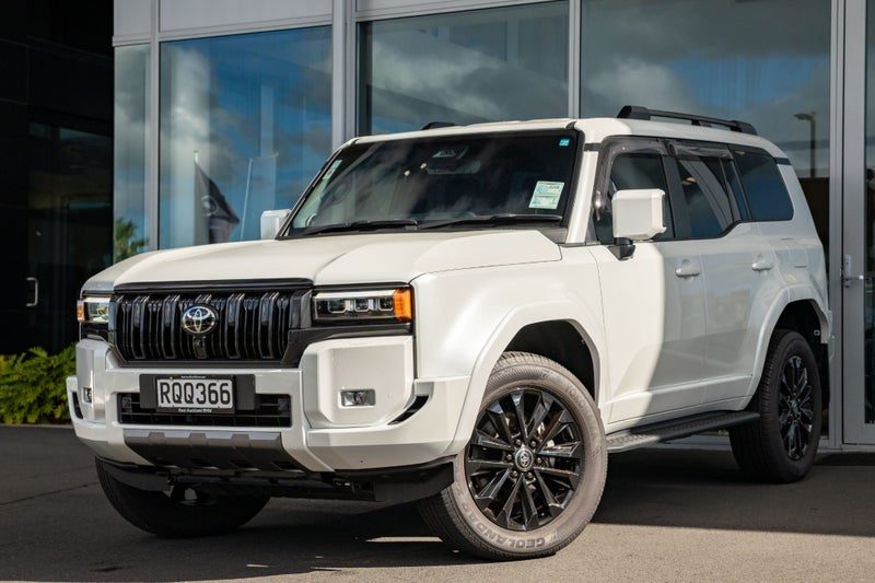 2025 Toyota Land Cruiser Prado Vx