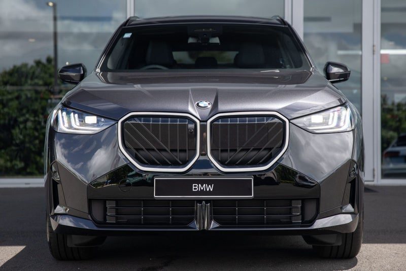 2025 BMW X3 20 xDrive, photo 2
