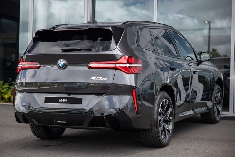 2025 BMW X3 20 xDrive, photo 3