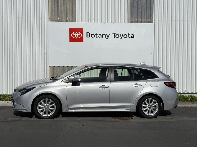 2023 Toyota Corolla GX 1.8, photo 3