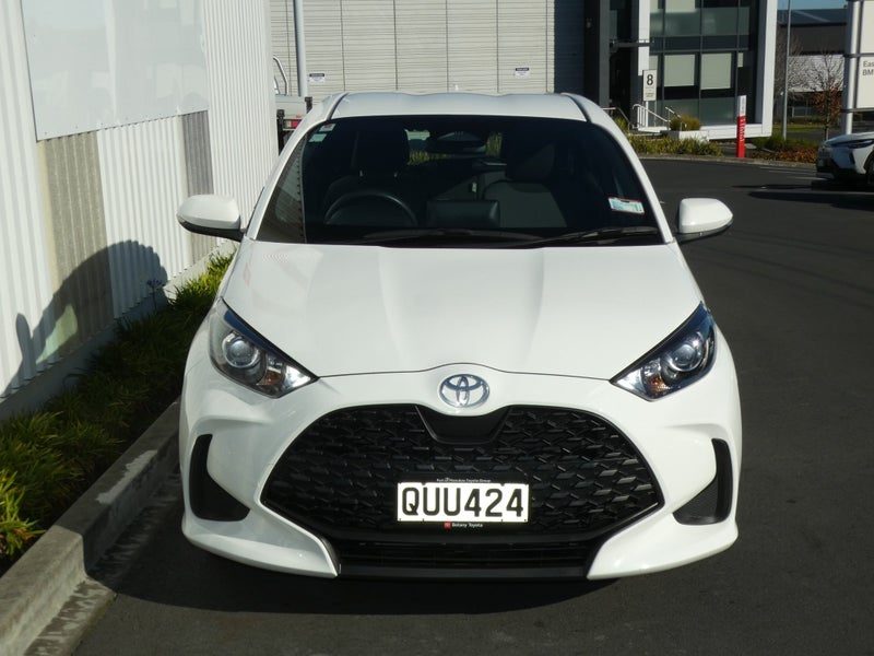 2024 Toyota Yaris GX 1.5, photo 3