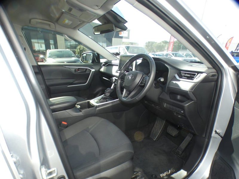 2023 Toyota RAV4 GX 2.0P CVT FWD SUV/5D/5S, photo 2