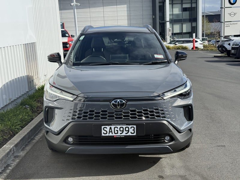 2026 Toyota Corolla Cross Limited, photo 3