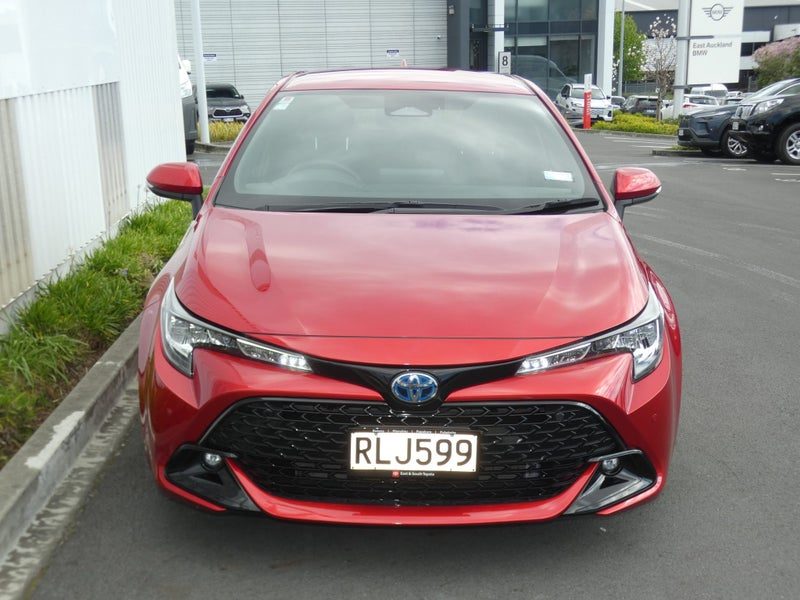 2025 Toyota Corolla SX 1.8P HEV CVT FWD HB/5D/5S, photo 3