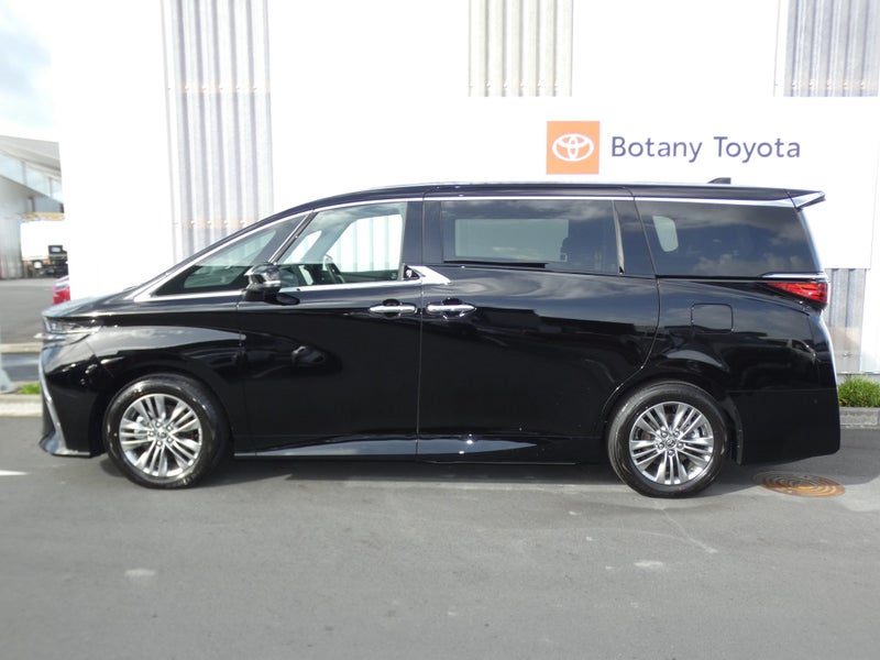2026 Toyota Alphard Z, photo 2