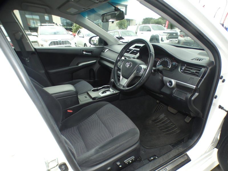 2012 Toyota Camry Atara S 2.5P SDN 6A, photo 2