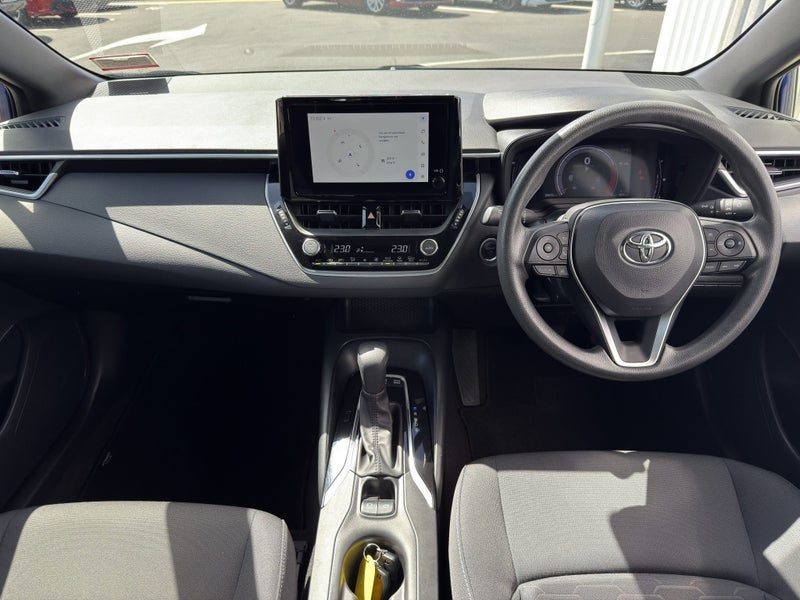 2024 Toyota Corolla GX 1.8, photo 2