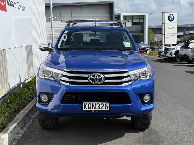 2017 Toyota Hilux SR5, photo 3
