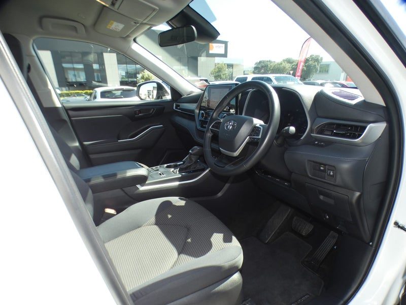 2025 Toyota Highlander GXL, photo 2